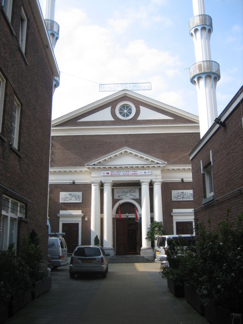 The Turkish mosque, formerly a synagogue, in Chinatown