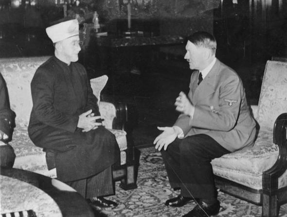 Adolf Hitler meets Haj Amin al-Husseini in Berlin