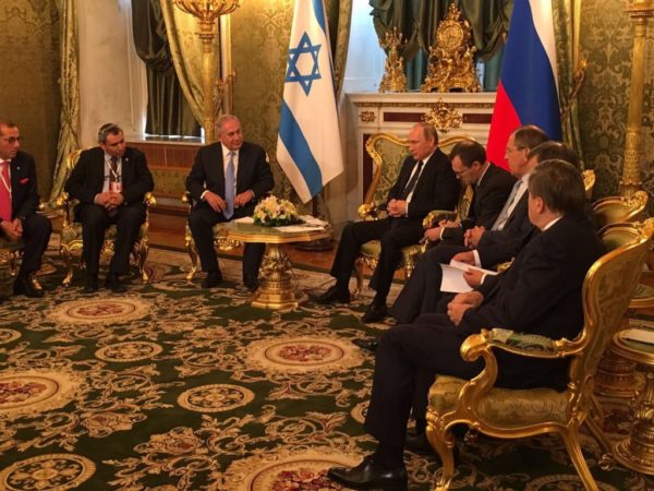 Benjamin Netanyahu and Vladimir Putin confer in Moscow