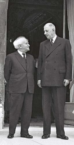 David Ben-Gurion and Charles De Gaulle in 1960