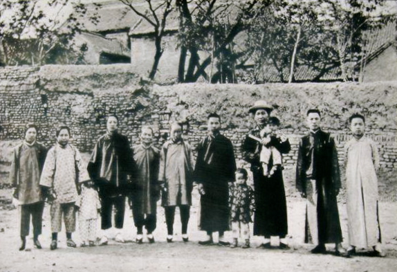 Jews in Kaifeng in 1900